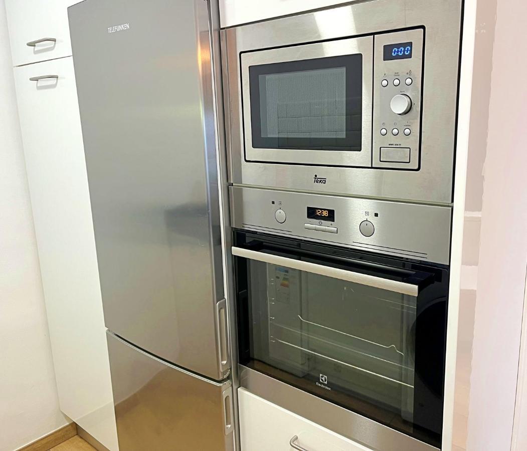 Apartamento Cerca De La Playa Blanes Buitenkant foto