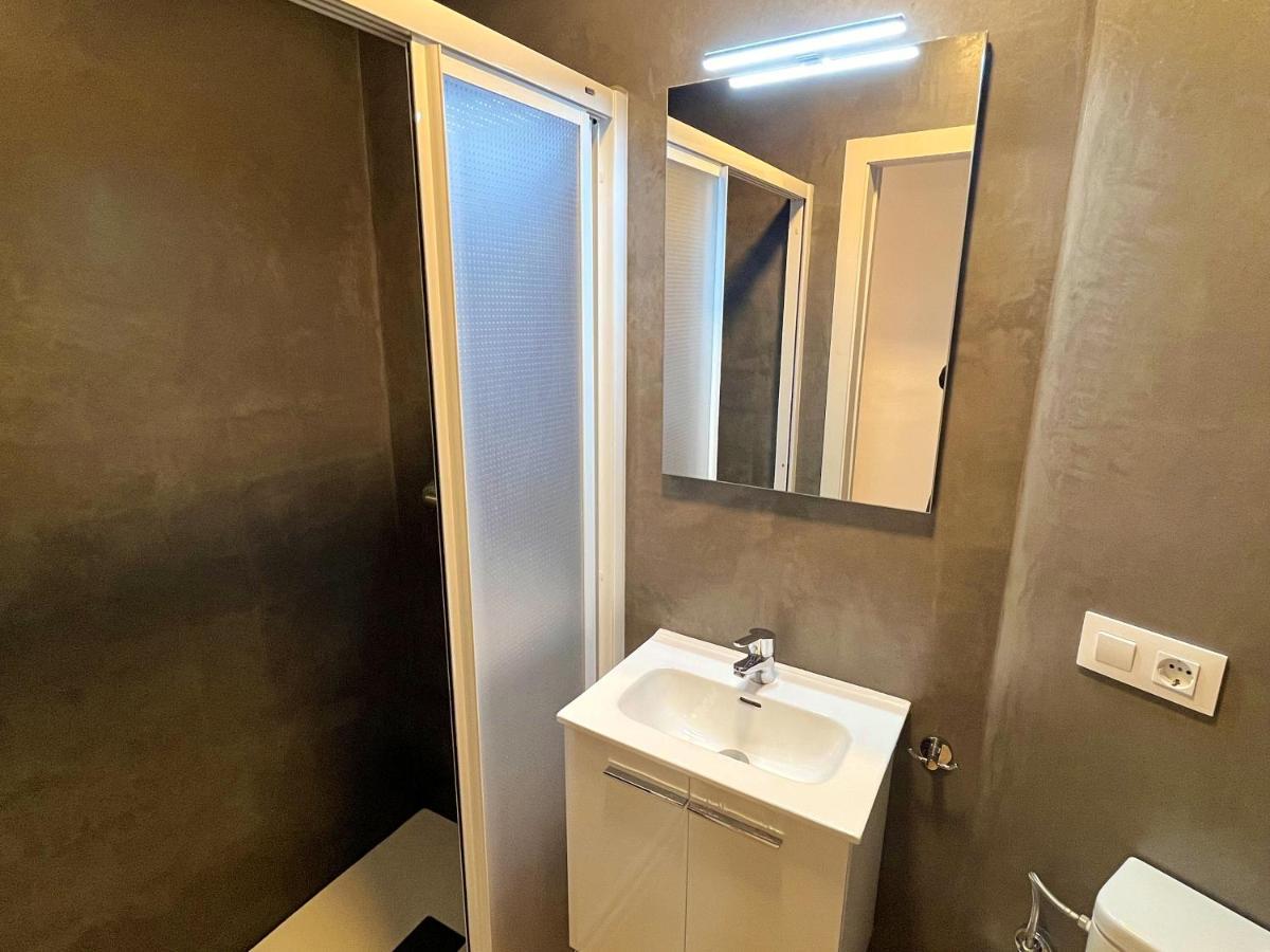 Apartamento Cerca De La Playa Blanes Buitenkant foto
